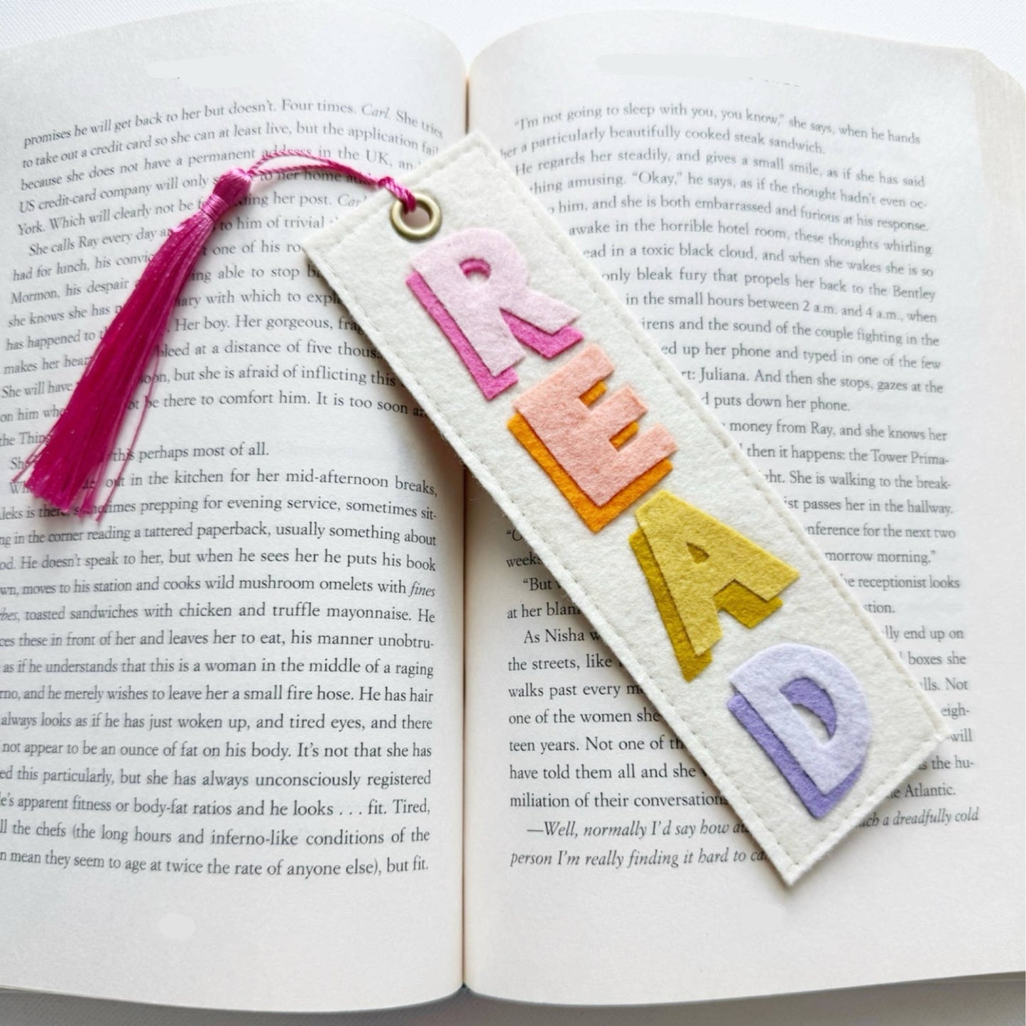 Read Felt Bookmark