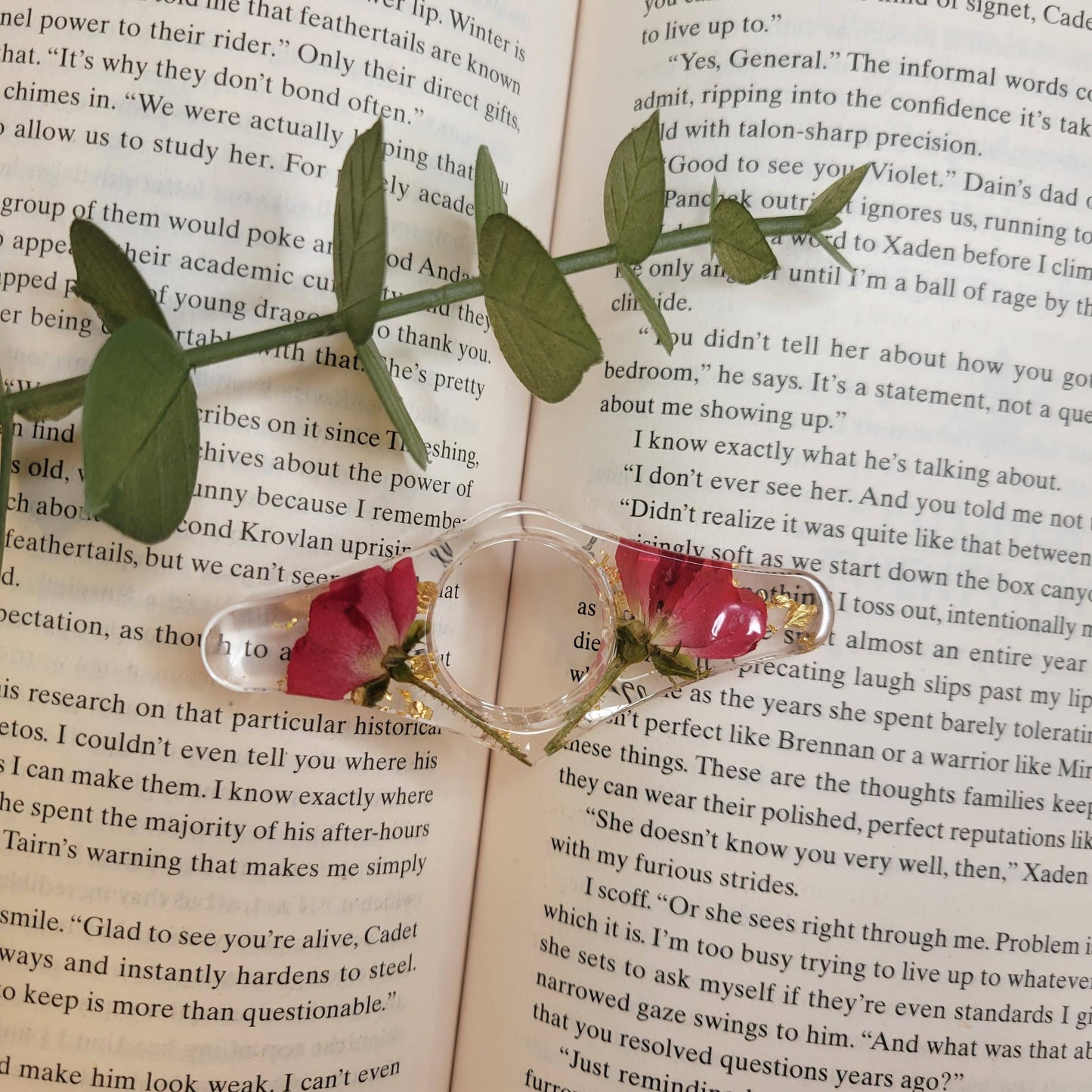 Page Spreader - Stemmed Rose