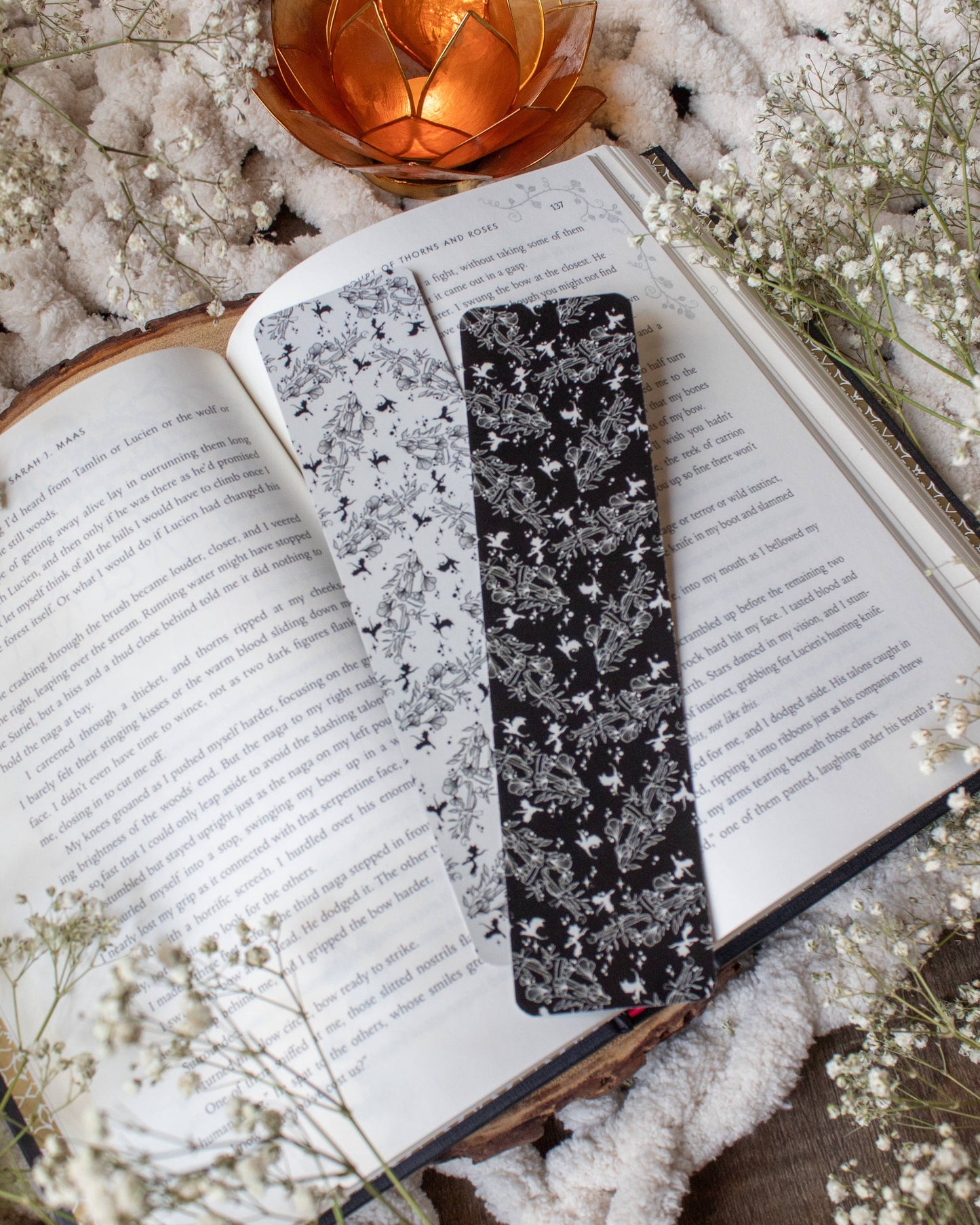 Bookmark - Ivory Swords
