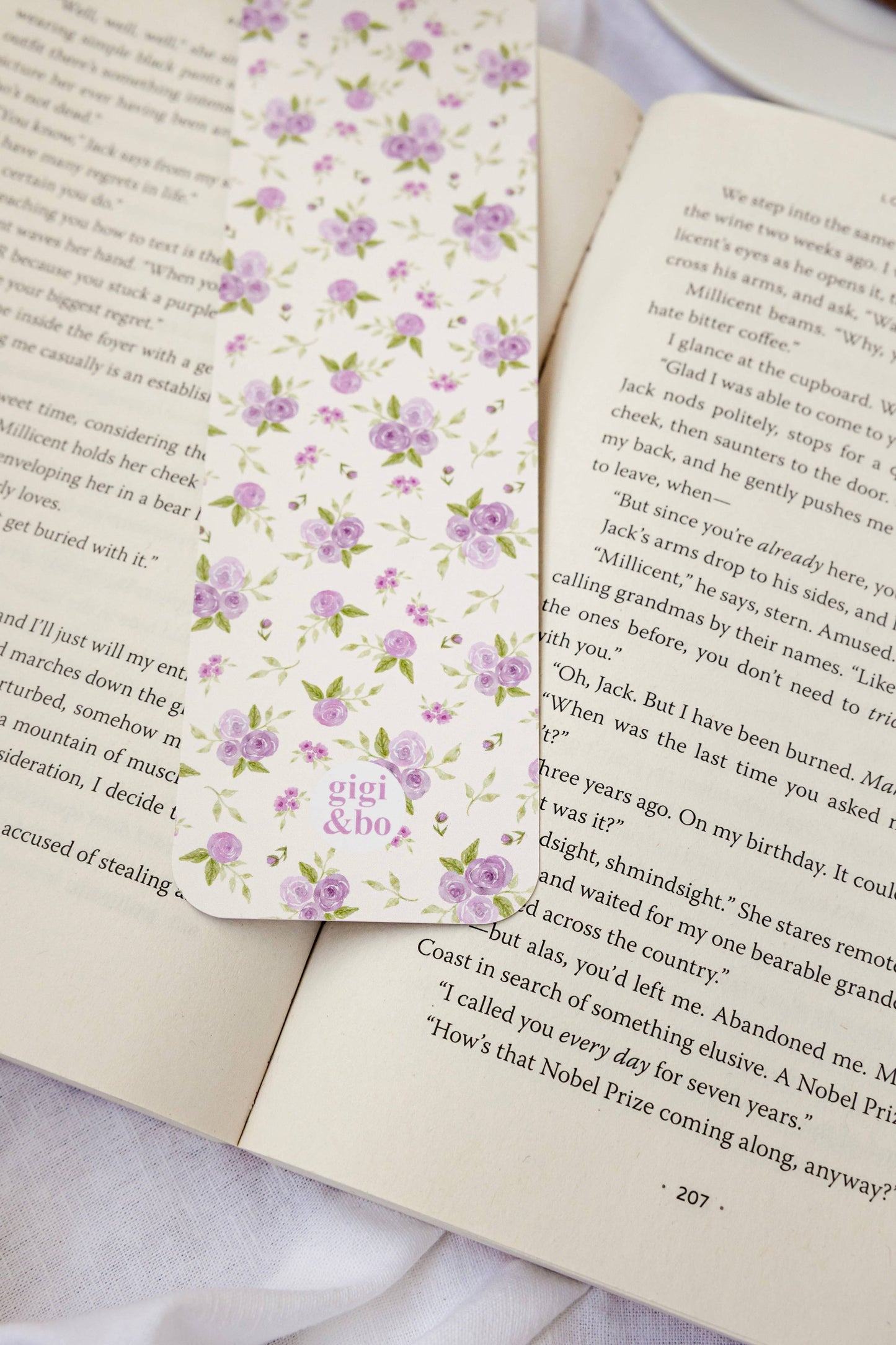Bookmark - Lilac Roses