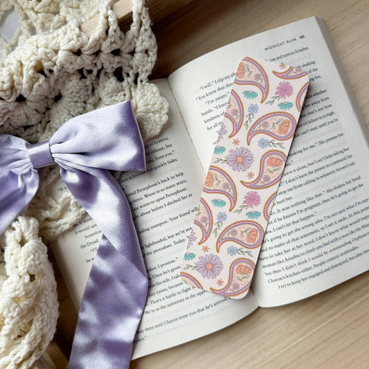 Bookmark - Pretty Paisley