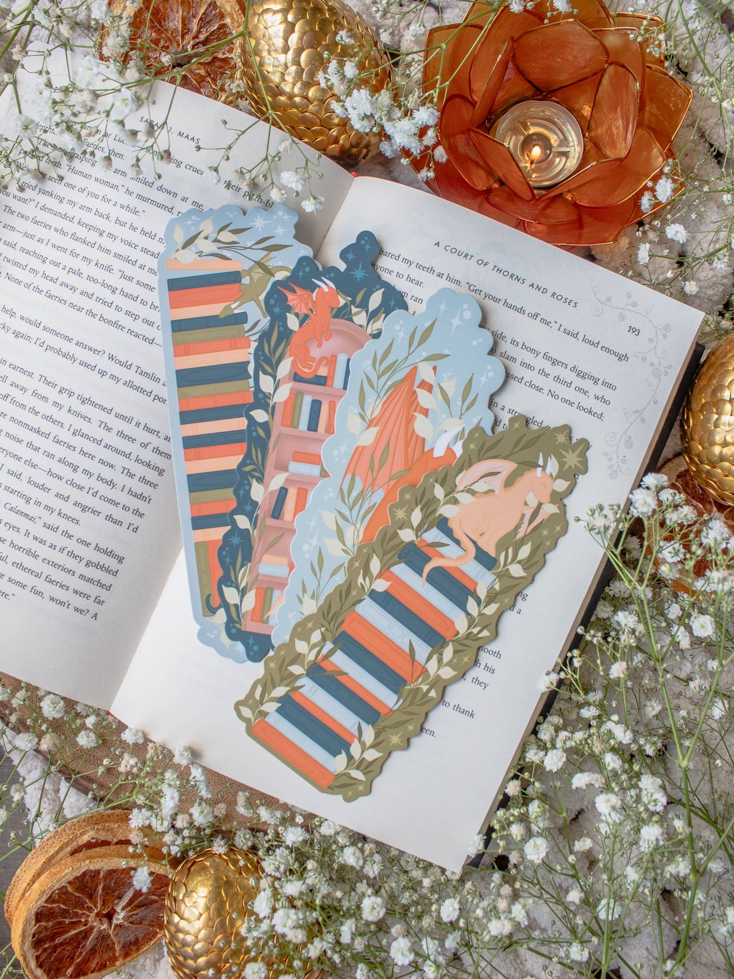 Bookmark - Little Bookstack Dragon