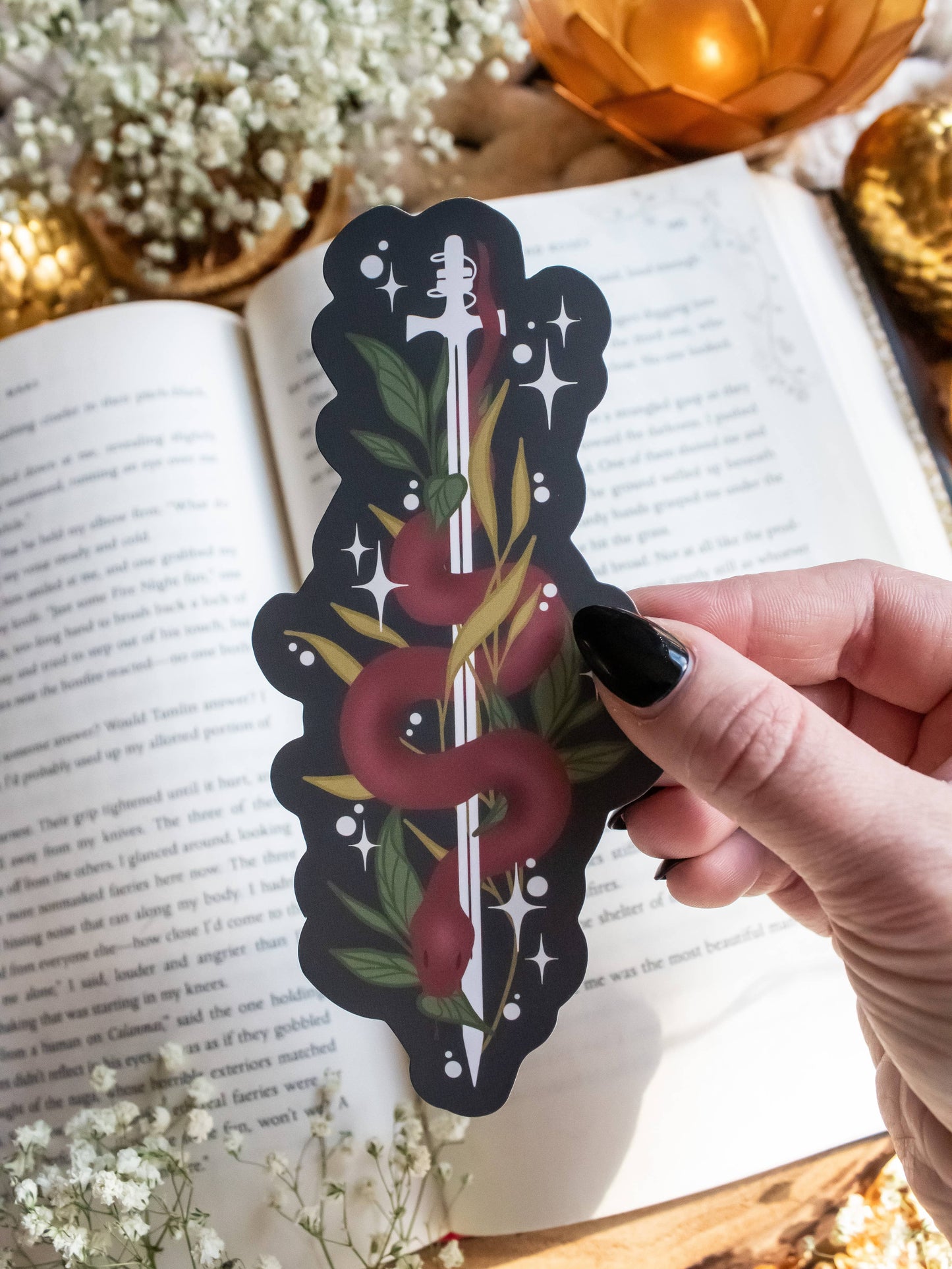 Bookmark - Serpent Dagger