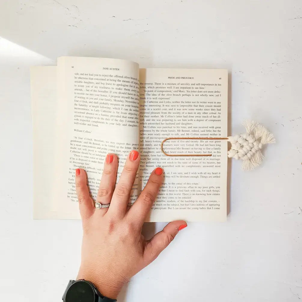 Macrame Bookmark - Jumbo Clip