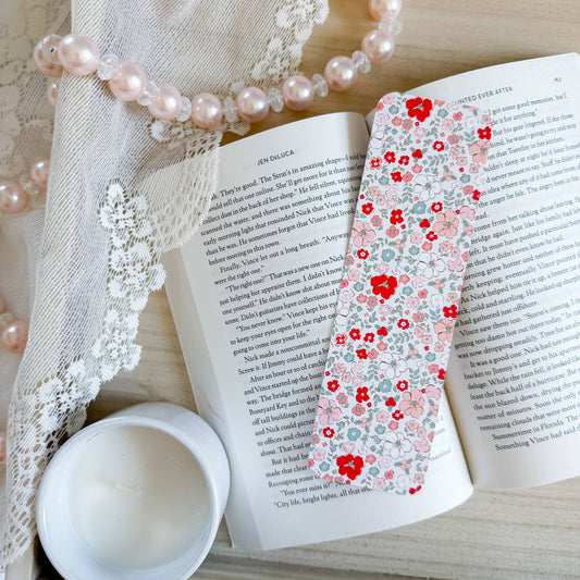 Bookmark - Holiday Blooms