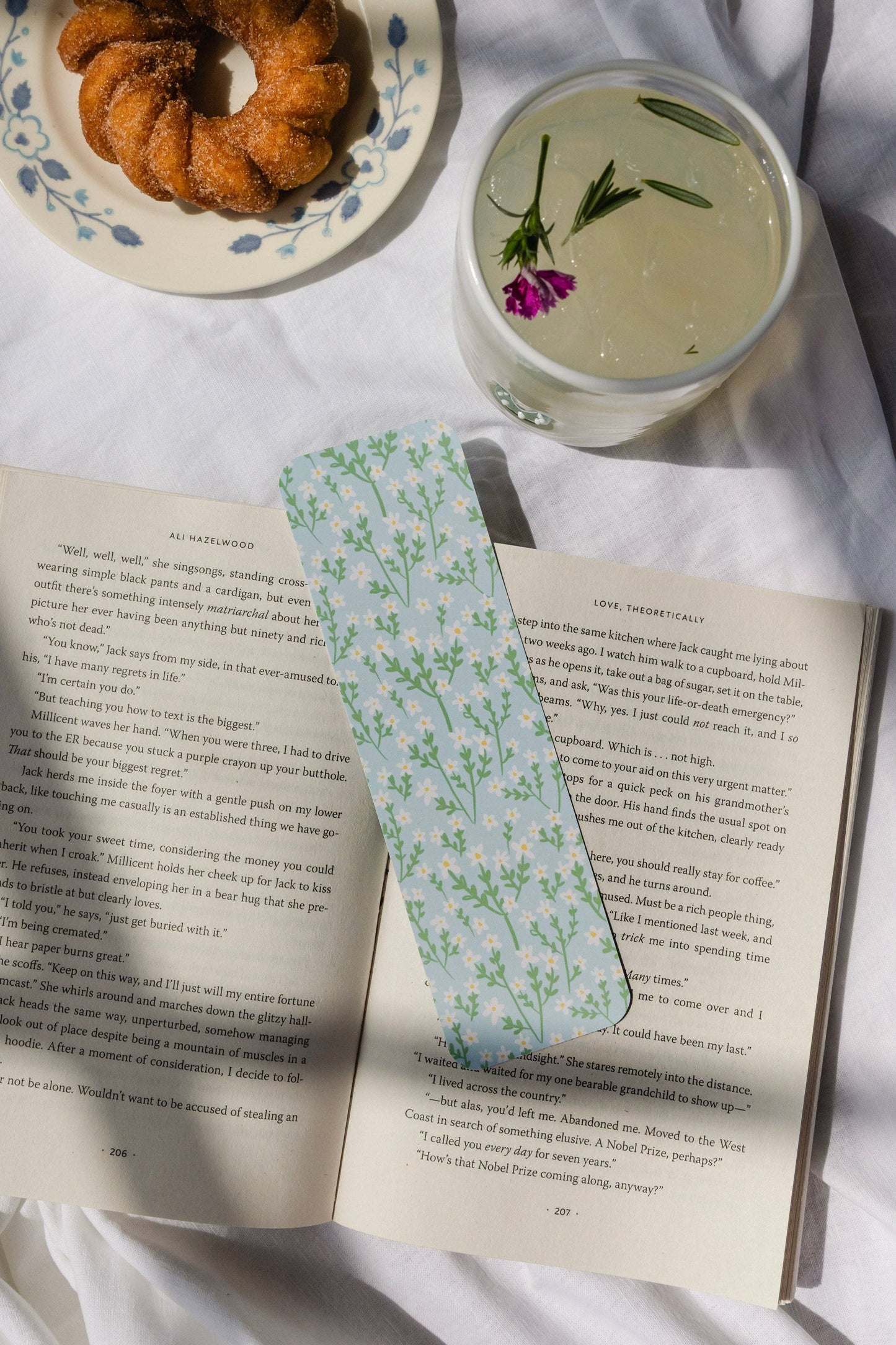 Soft Spring Daisies Bookmark