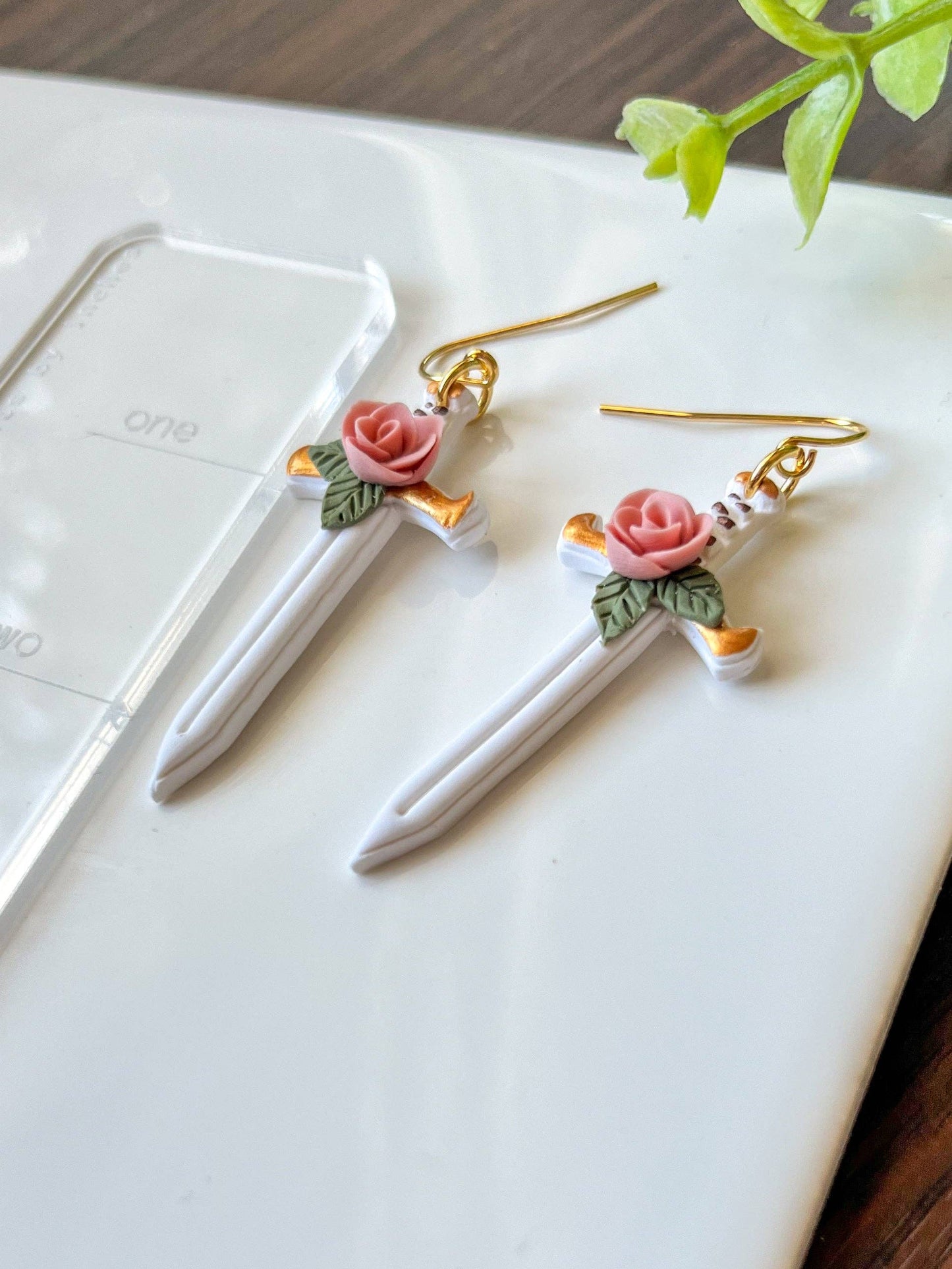 Earrings White sword with pink rose