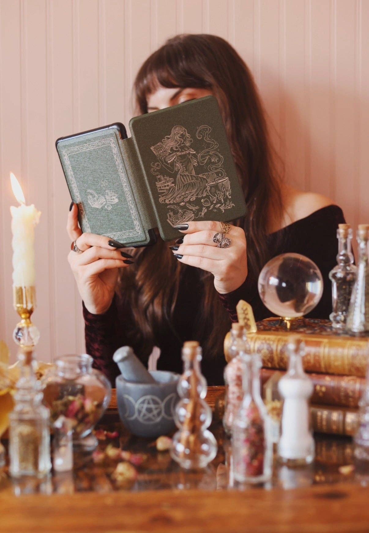 Witching Hour Kindle Case - Siren & Swan X Emiscape