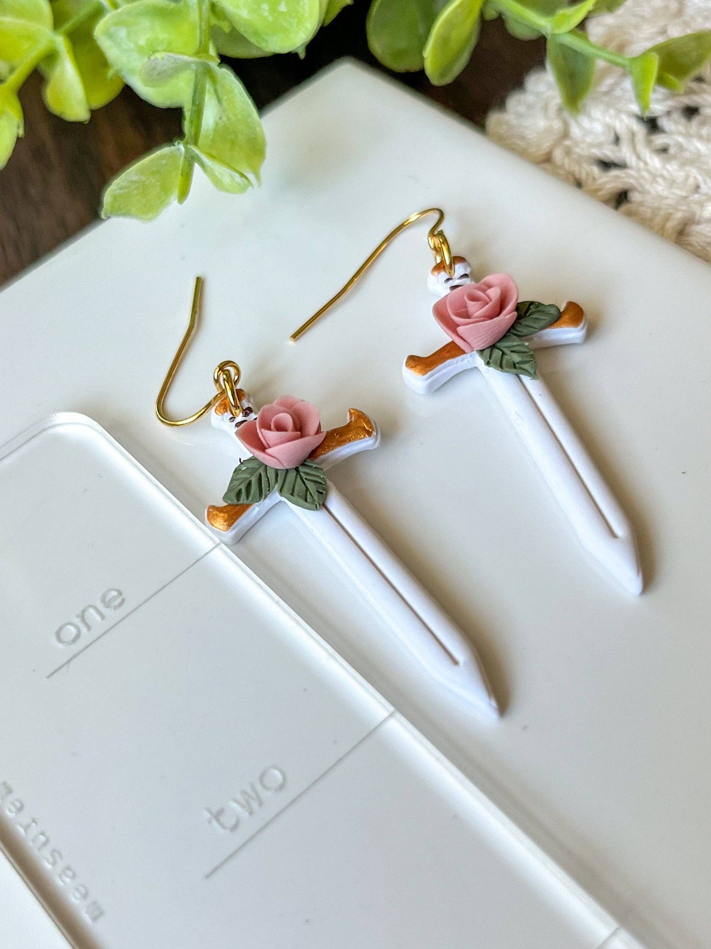 Earrings White sword with pink rose