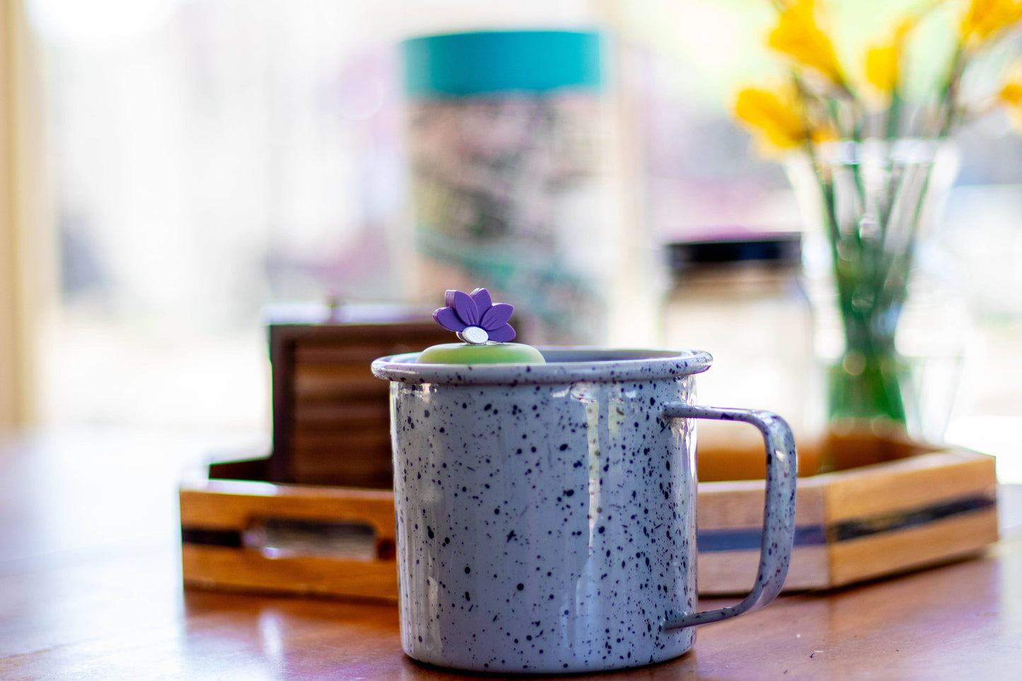 Lotus | Floating Tea Steeper | Green Base | Purple