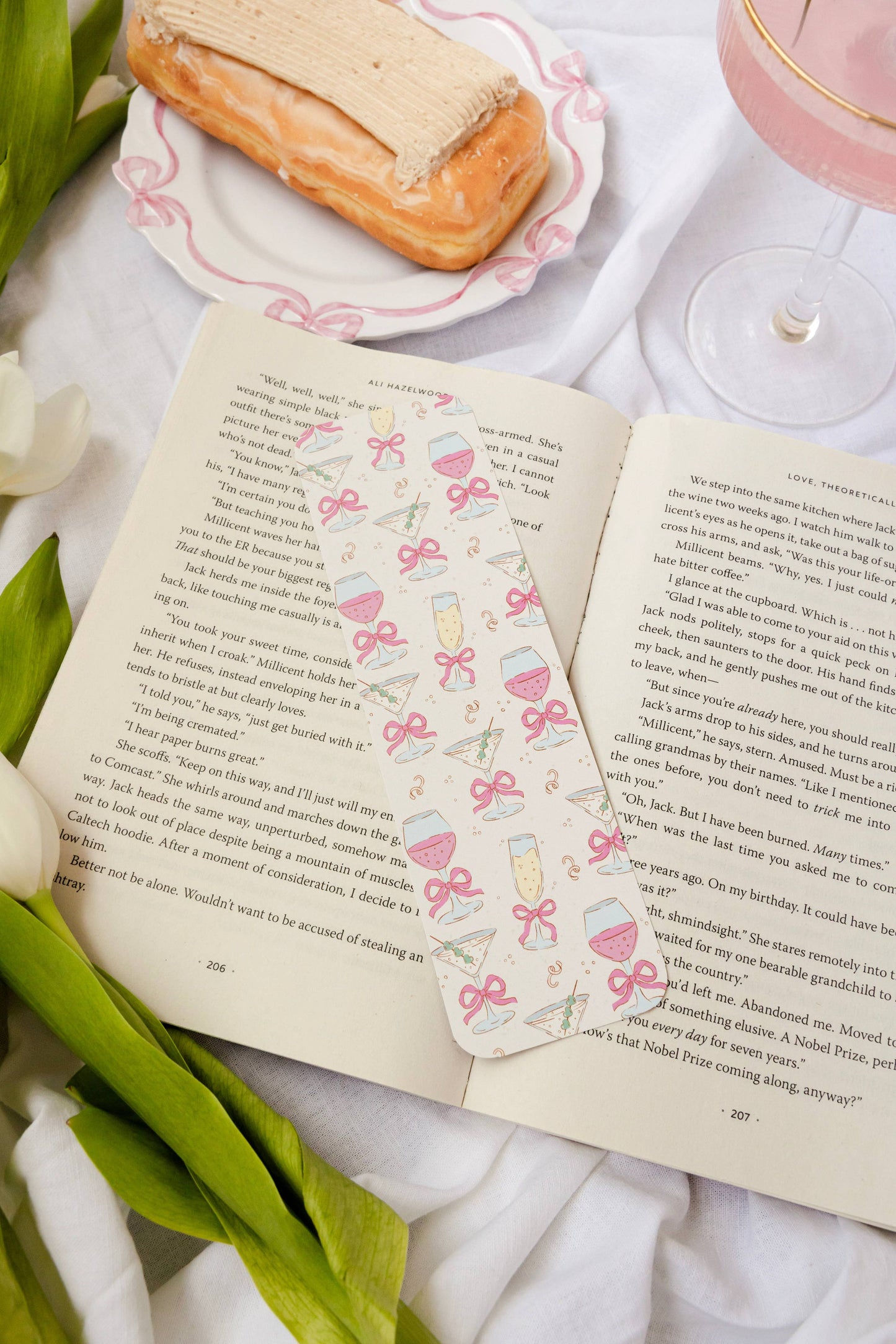 Bookmark - Bows & Bubbly