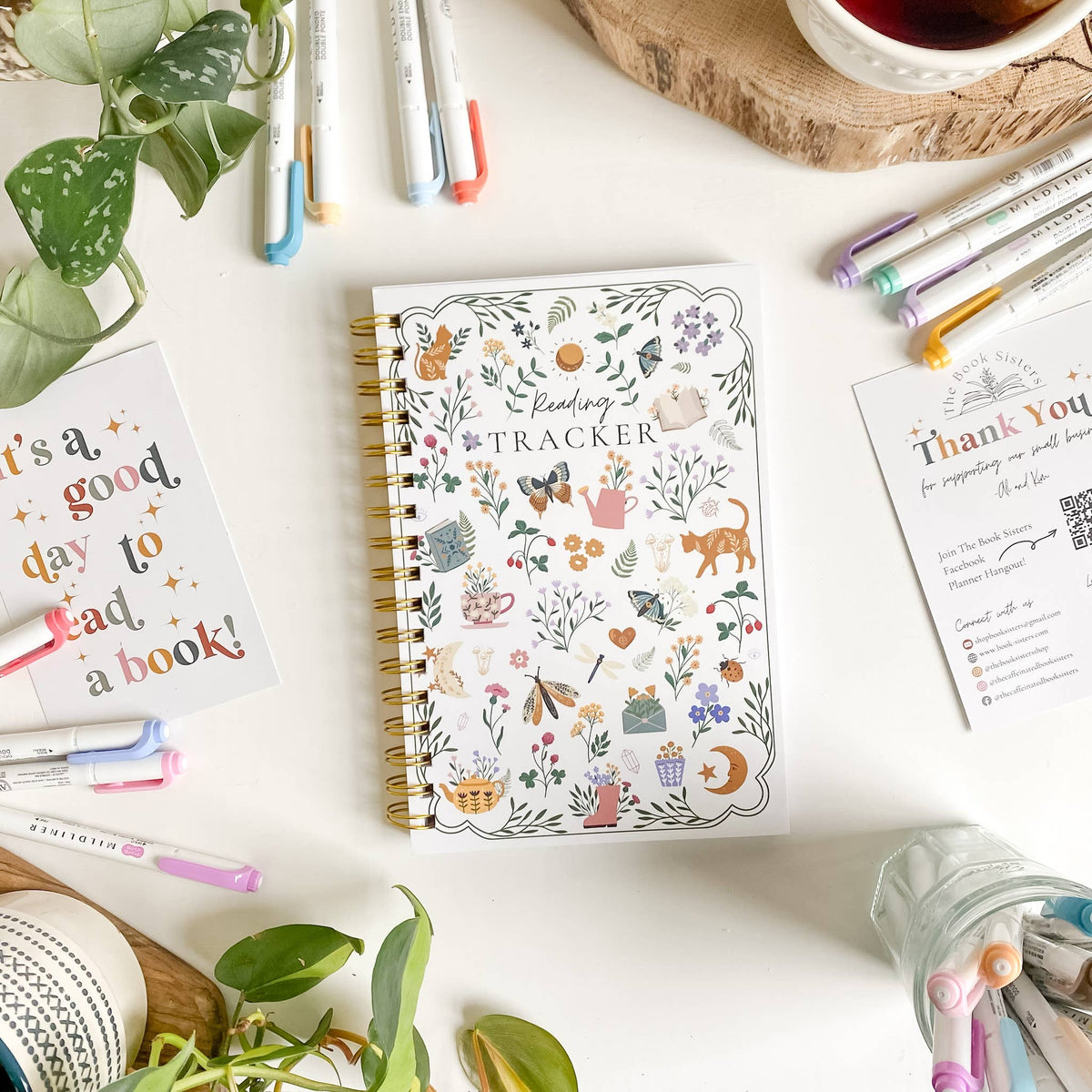 Reading Tracker Journal Light Academia | Aesthetic Book Log