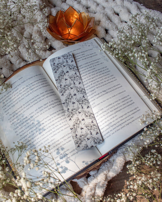 Bookmark - Ivory Swords